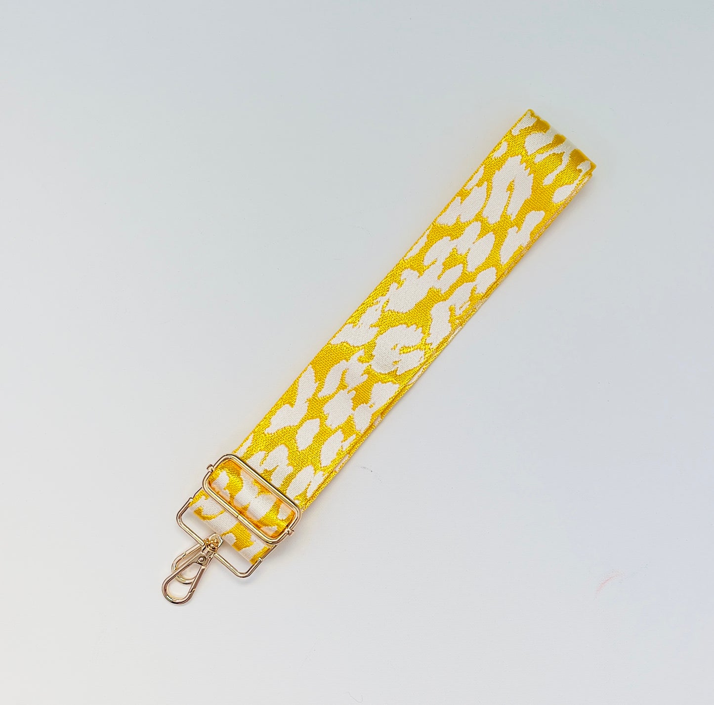 Yellow & White Fender Strap